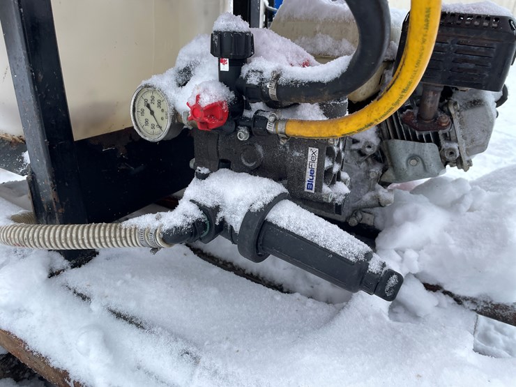 #3825-•-used-pressure-washer-unit-image-13