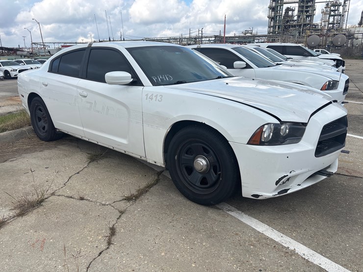 #43-•-2012-dodge-charger-image-2