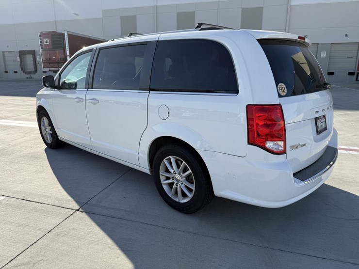 2019-dodge-grand-caravan-image-4