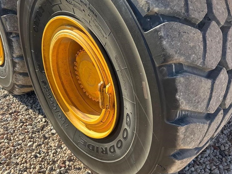 2016-volvo-a30g-image-19