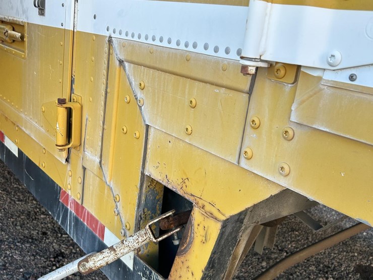 1999-kentucky-trailer-image-11