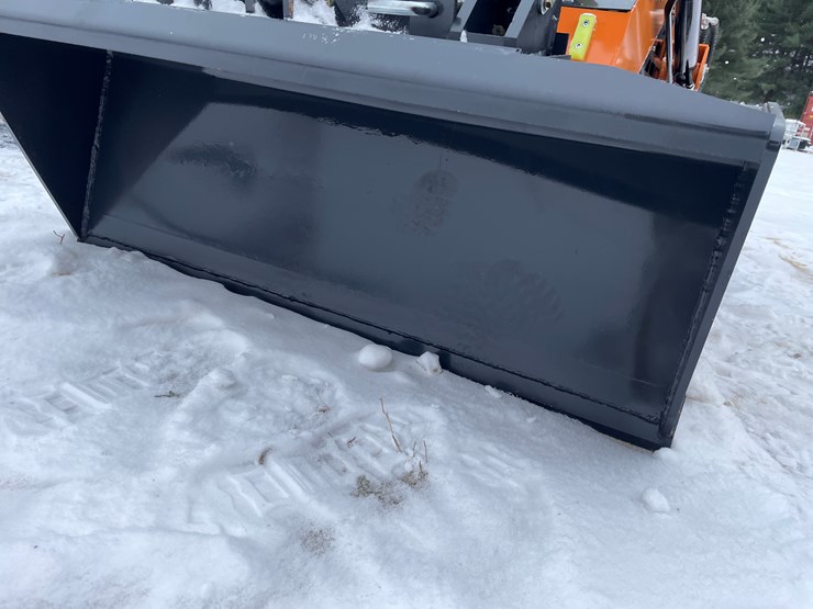 #305-•-new-landhonor-mini-skid-steer-loader-image-32