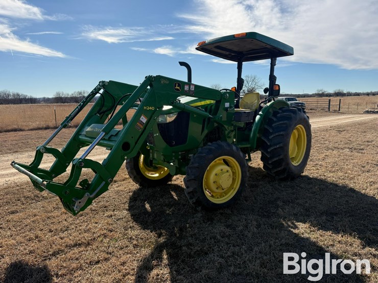 2016-john-deere-5045e-image-1