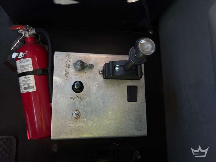 2019-kenworth-t880-image-38