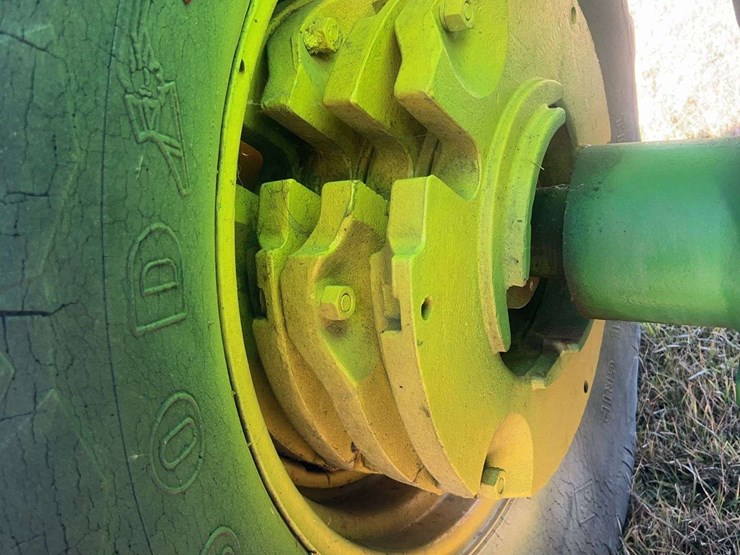 1959-john-deere-830-image-37