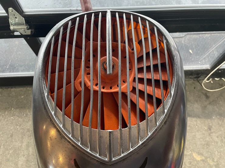 #3832-•-bendix-vintage-outboard-boat-motor-image-4