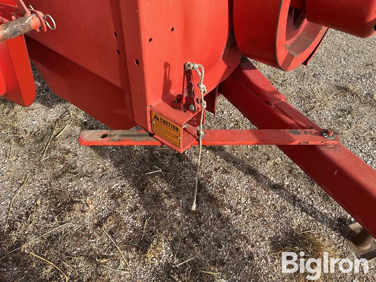 massey-ferguson-128-image-15