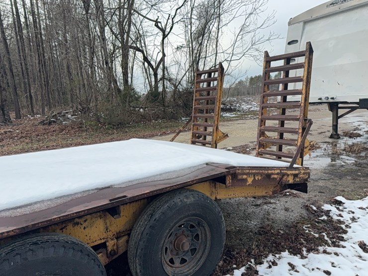 intl-trailer,-6-wheel,-18-ft-flat-with-4-ft-ramps;-located-at-7241-roxbury-rd,-charles-city,-va,--please-call-804.837.9940-or-804.651.4404-with-questions-image-22