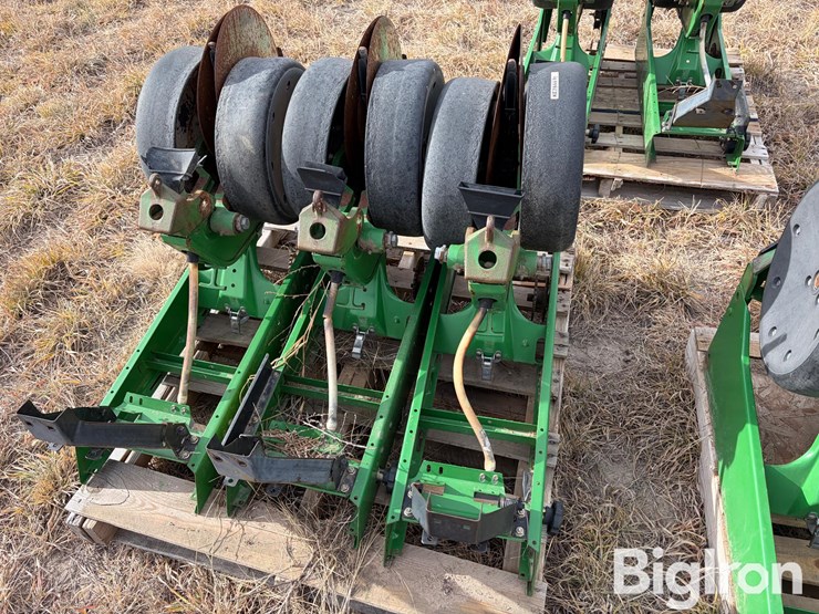 john-deere-1770nt-image-15