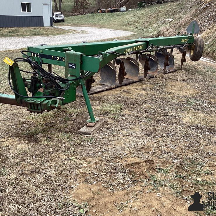 JOHN DEERE 2800