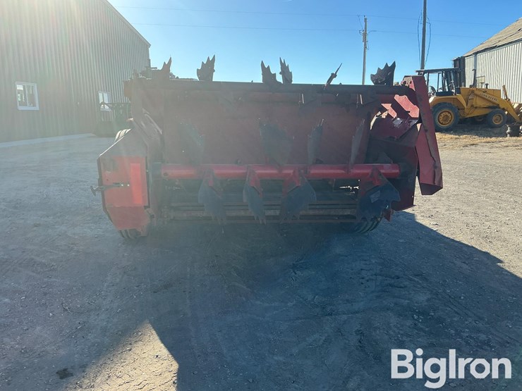 new-holland-185-image-6