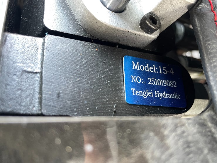 #202-•-miva-va15-mini-excavator-image-48