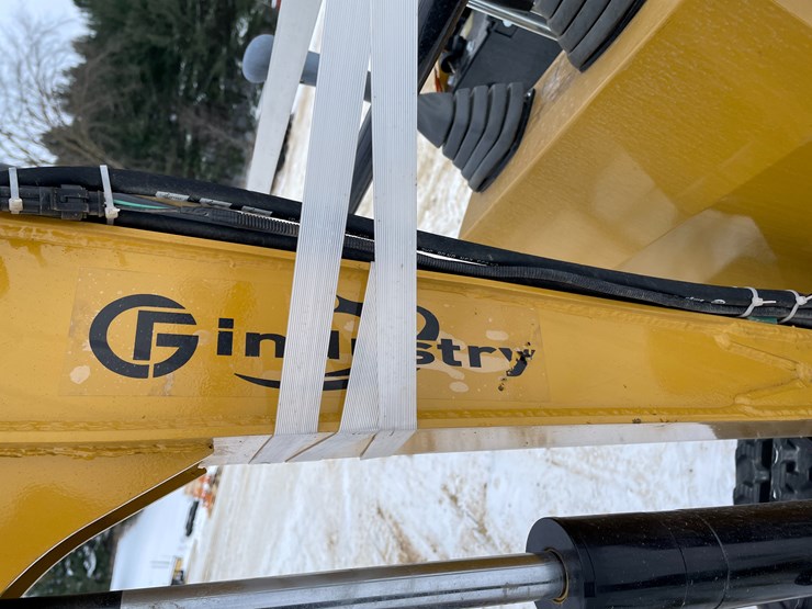 #205-•-new-cfg-industrial-mini-excavator-image-8