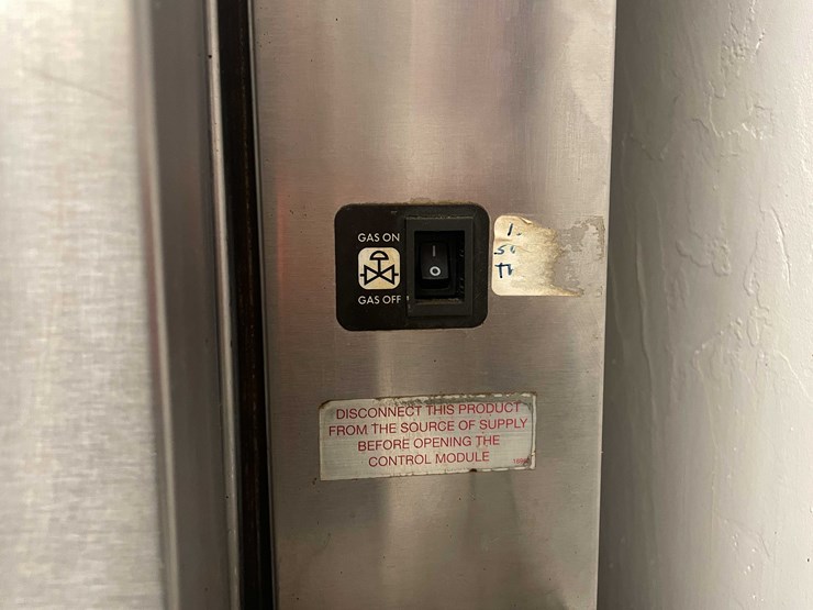 #6354-•-blodgett-double-oven-image-8