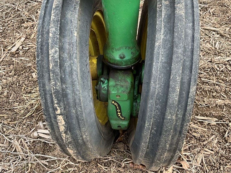 john-deere-50-image-37