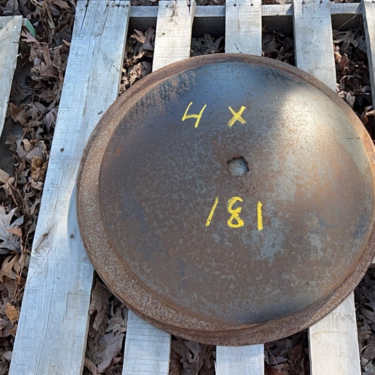 4 DISK BLADES; LOCATED AT 7241 ROXBURY RD, CHARLES CITY, VA, PLEASE CALL 804.837.9940 OR 804.651.4404 WITH QUESTIONS