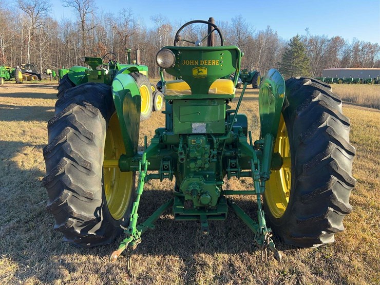 1955-john-deere-70-image-4