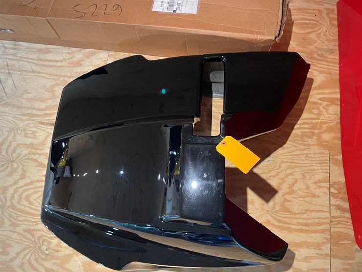 #3843-•-1980-arctic-sno-pro-snowmobile-hood-image-9