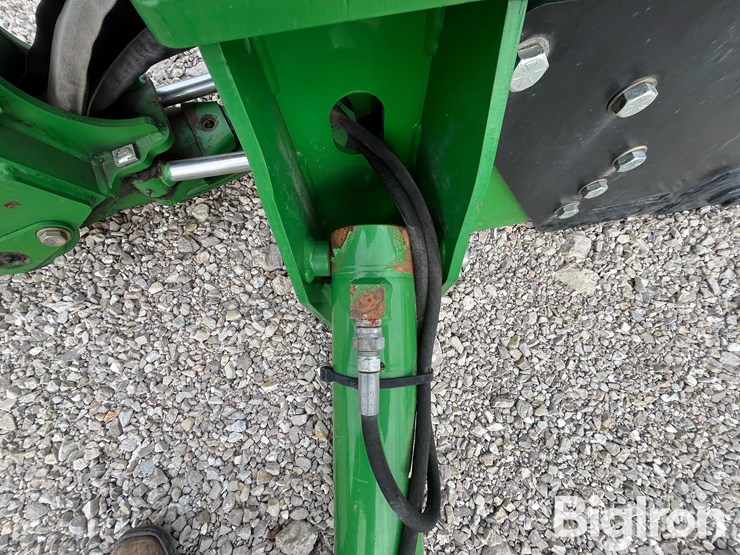 2014-deere-595-image-14