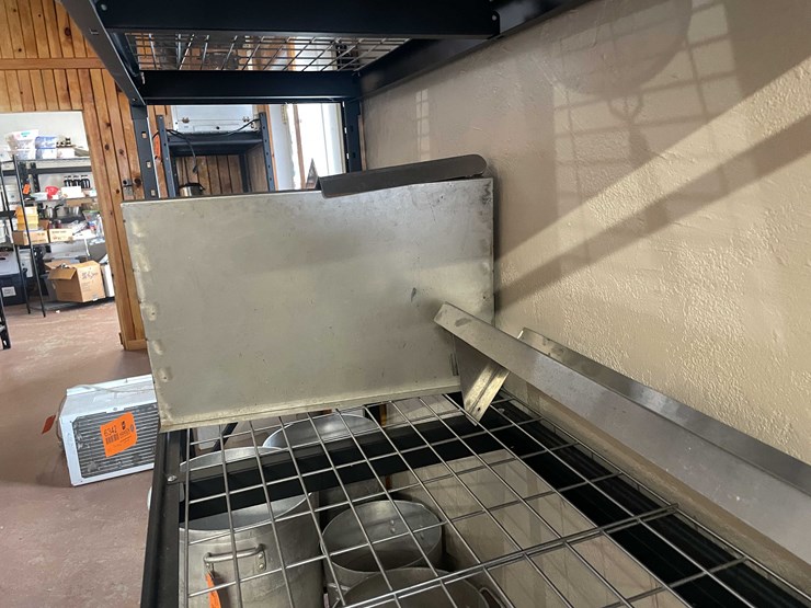 #6342-•-stainless-shelves-image-7