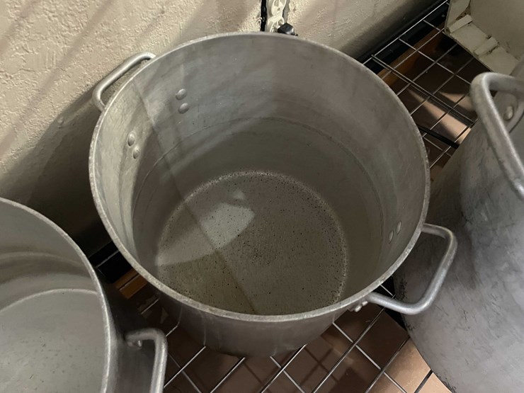 #6199-•-(4)-large-pots-image-5