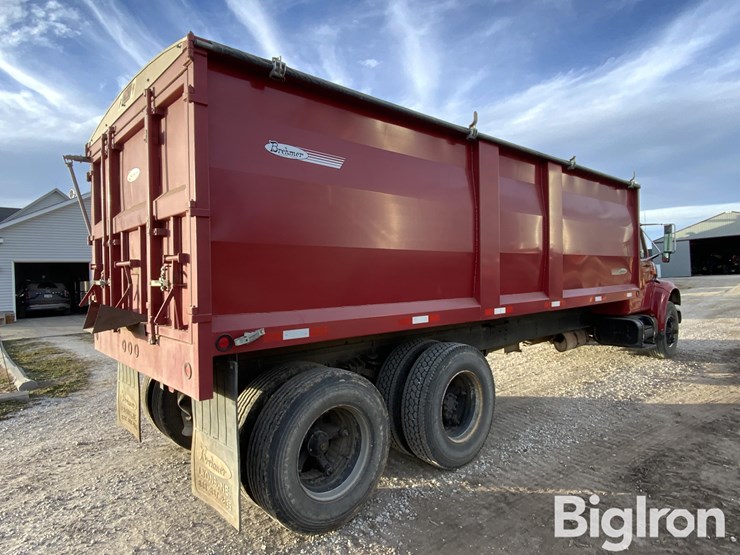 1997-international-4900-image-5