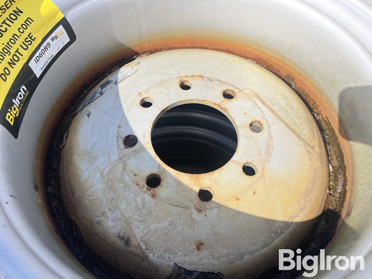 alliance-500/60-22.5-rear-tires-&-rims-image-13