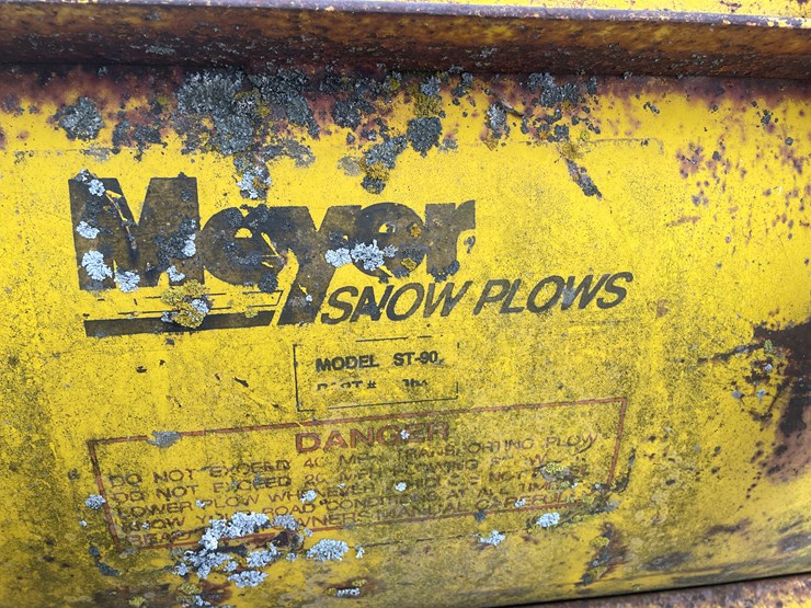 #3797-•-7'6"-meyers-plow-image-9