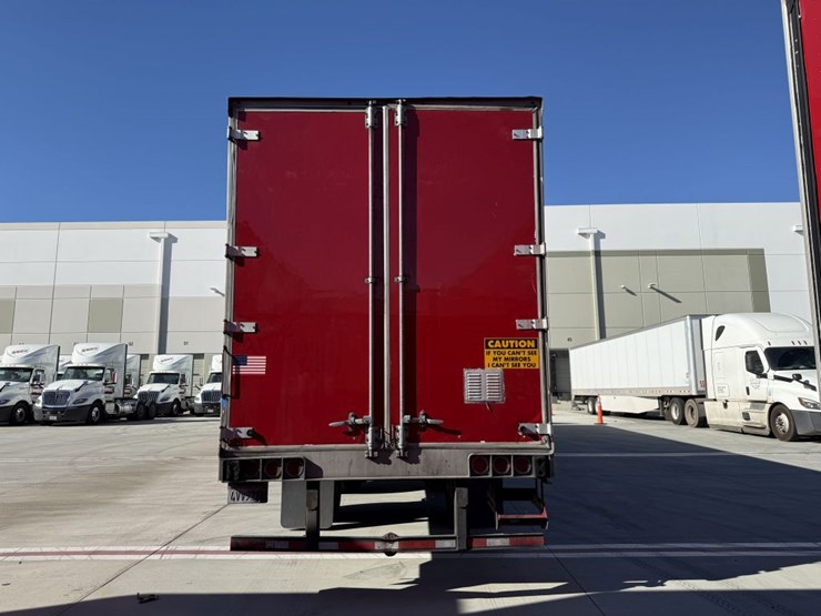 2016-utility-van-image-5