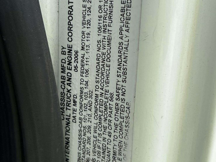2007-international-durastar-4300-image-6