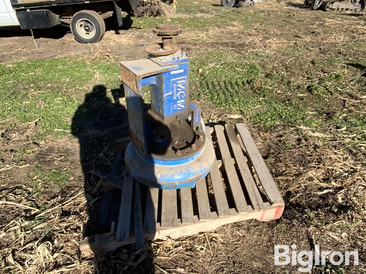 2005-mcm-250-image-4