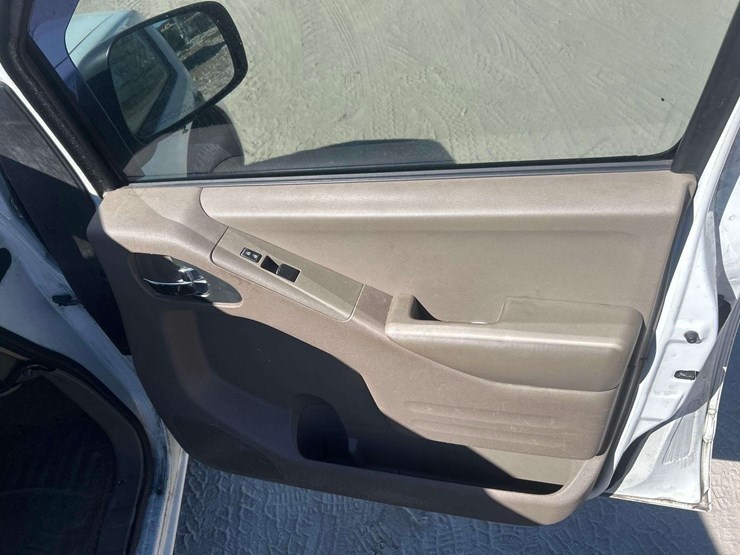 2015-nissan-frontier-image-20