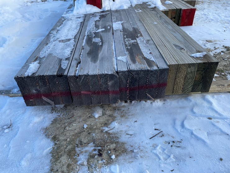 #3789-•-bundle-of-laminated-wood-beams-image-18