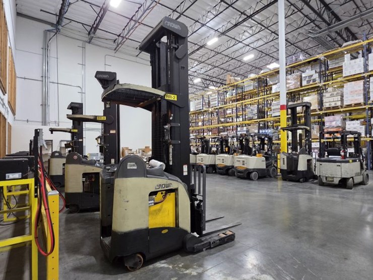 2002-crown-rr5020-45-image-1