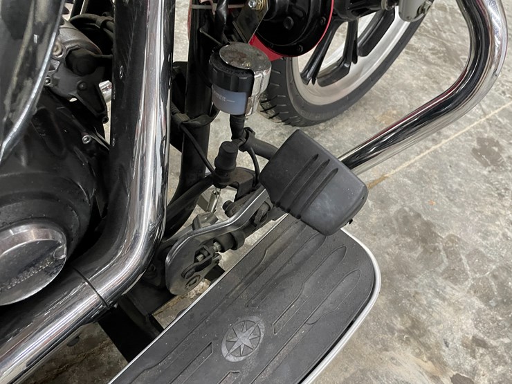 #1010-•-2011-yamaha-v-star-950-tourer-motorcycle-with-trike-kit-(has-wi-title)-image-33