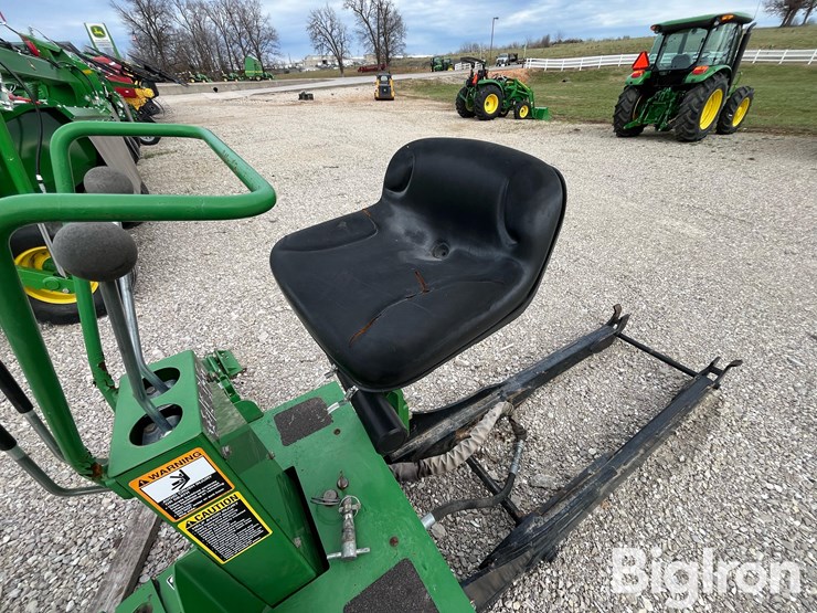 2014-deere-595-image-17