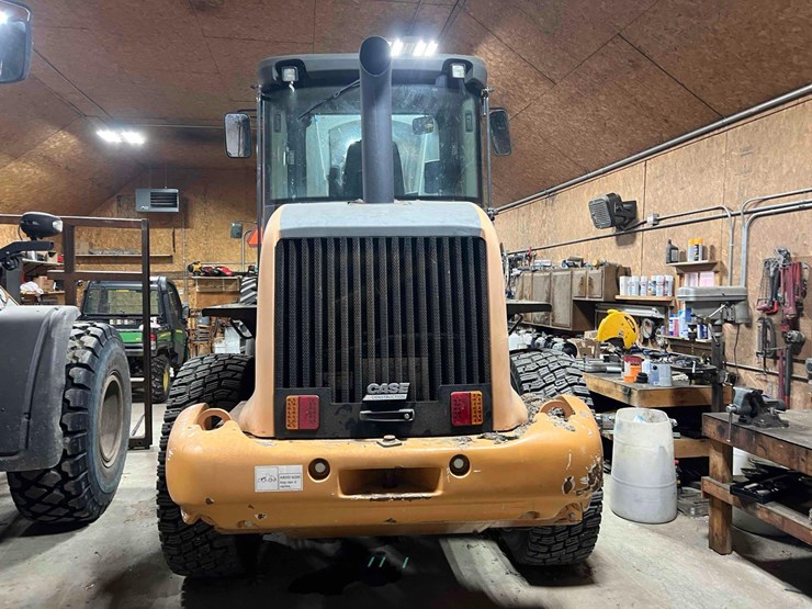 2014-case-521f-image-6