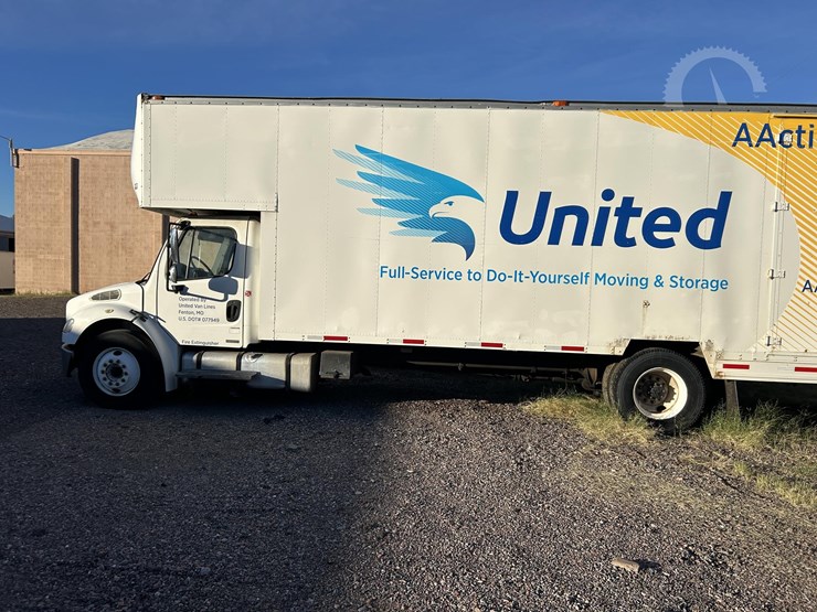 2007-freightliner-business-class-m2-106-image-26