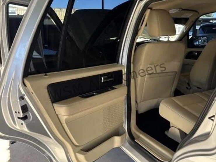 ford-expedition-image-24