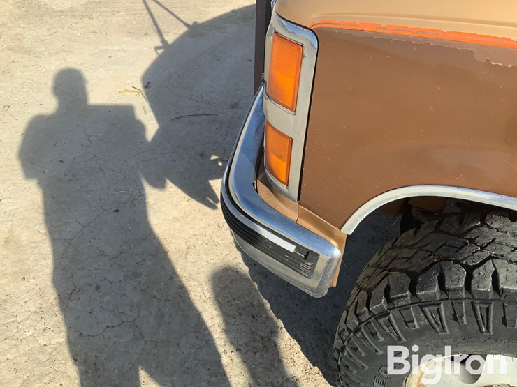 1990-chevrolet-silverado-1500-image-14