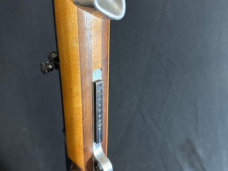 winchester-52b-22-rifle-(sn#-45538b)-image-17
