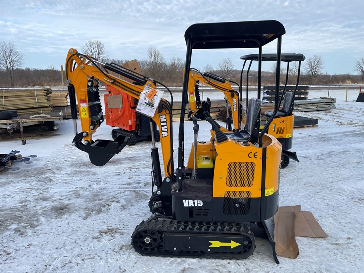 #202-•-miva-va15-mini-excavator-image-8