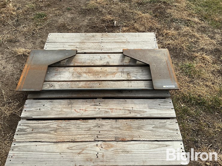 open-face-skid-steer-plate-image-6