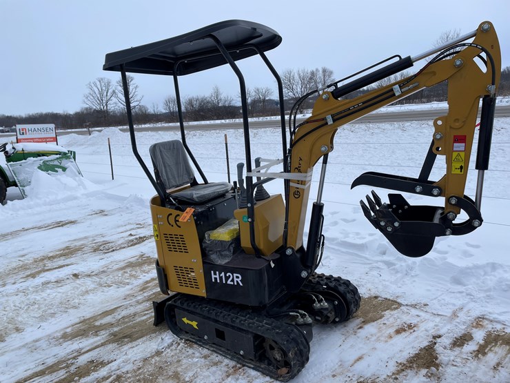 #205-•-new-cfg-industrial-mini-excavator-image-3