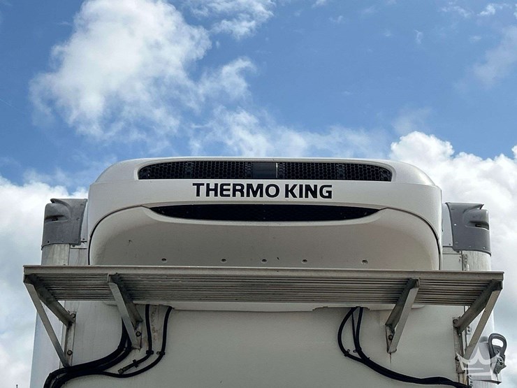 2019-international-durastar-4300-image-37