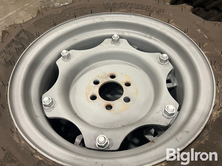 bkt-df-rf592f-tires-&-rims-image-9