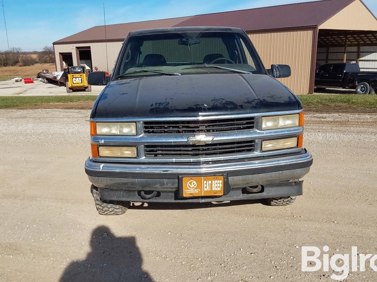1997-chevrolet-silverado-1500-image-2