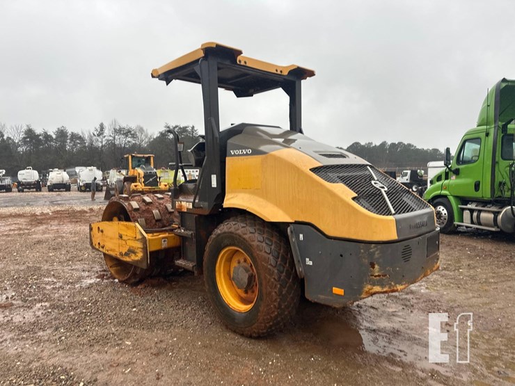 2014-volvo-sd75-image-9