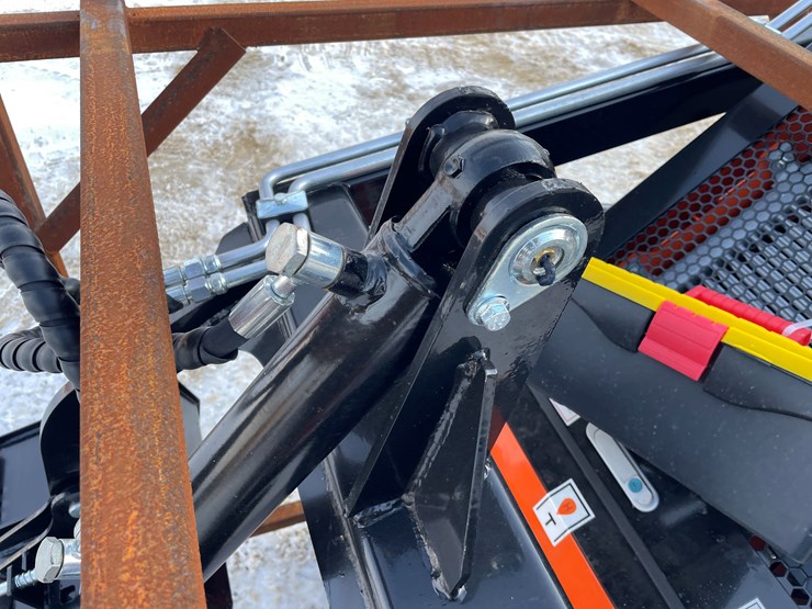 #300-•-mms-mini-skid-steer-ride-on-loader-image-26