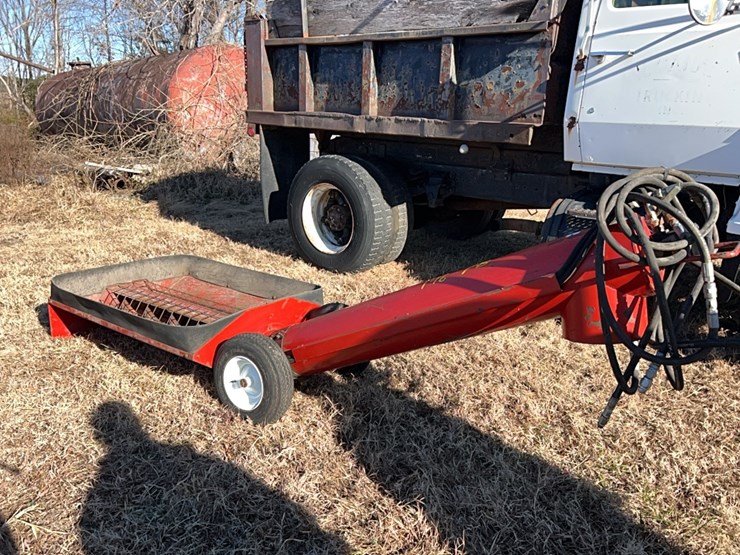 cross-auger,-hydraulic-motor-driven,-wheatheart;-located-at-7241-roxbury-rd,-charles-city,-va,-please-call-804.837.9940-or-804.651.4404-with-questions-image-3